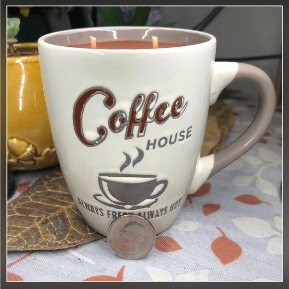 Handmade Soy Candle - “Coffee House” - Picture 3 of 3